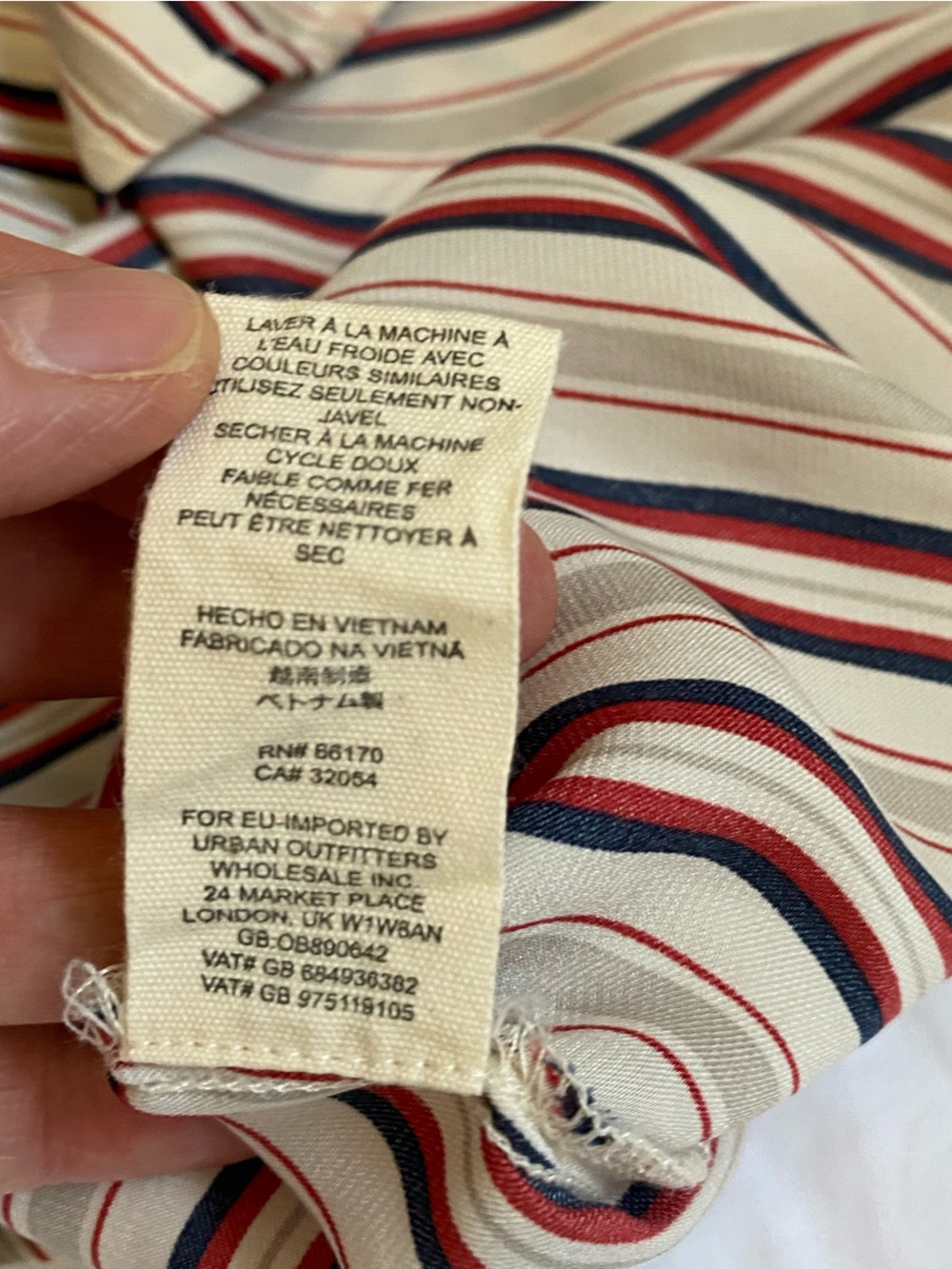 Free People Womens Mad About You V-Neck Button Down Silky Striped Blouse
Size XS - Picture 14 of 15